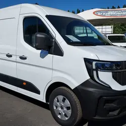Renault Master F3500 L3H2 2.0 BLUE DCI 150CH EXTRA +BOIS occasion - Clermont - photo 2/11