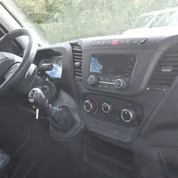 Iveco Daily 35C16H 3.0 DOUBLE CABINE +COFFRE occasion - Clermont - photo 3/10