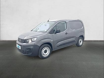 Peugeot Partner - E-PARTNER FOURGON M 800 KG 136 CH BATTERIE 50 KWH - 18 490 €