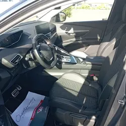 Peugeot 5008 2.0 BLUEHDI 180 ROADTRIP EAT8 Chantonnay