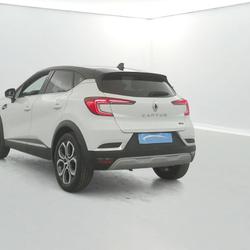 Renault Captur E-Tech full hybrid 145 Techno fast track Vannes