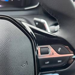 Peugeot e-208 208 Hybrid 100 e-DCS6 - Allure Ch&acirc;teaubernard