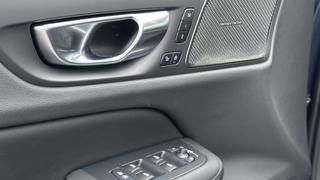 Volvo V60  - photo 2