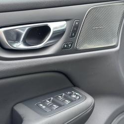 Volvo V60 V60 B4 197 ch DCT7 Plus Style Dark Chantilly