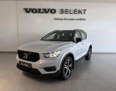 Volvo XC40 Cerisé