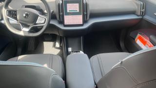 Volvo EX30  - photo 3