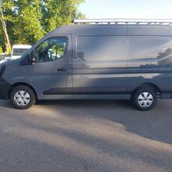 Renault Master MASTER FG BLUE DCI 170 L2H2 3T5 TR AUTO EXTRA Concarneau