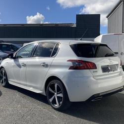 Peugeot 308 II Phase 2 GT LINE 130 CH - ETAT CONCOURS -1&egrave;re MAIN SUIVI PEUGEOT GARANTIE 06/2030 Carpiquet
