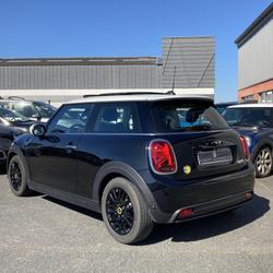 Mini Mini COOPER SE 184 CH - FINITION PREMIUM PLUS - 1&egrave;re MAIN - SUIVI MINI Carpiquet