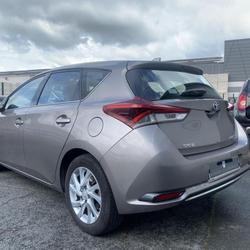 Toyota Auris Hybride 136h Dynamic Carpiquet