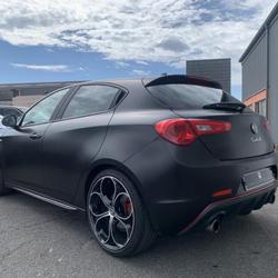 Alfa Romeo Giulietta QV 1750 TBi 240 CH Veloce Carpiquet