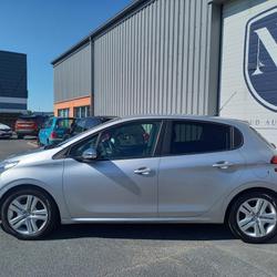 Peugeot 208 82 CH Style PHASE 2 - ENTRETIEN COMPLET - GARANTIE 6 MOIS Carpiquet