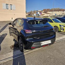 Peugeot 208 Hybrid 110 e-DCS6 Style Cluny