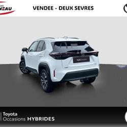 Toyota Yaris Cross 116h Design Cargo MC24 occasion - Cheffois - photo 2/24