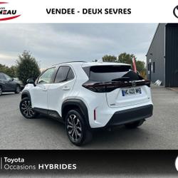 Toyota Yaris Cross 130h Design Cargo MC24 occasion - Cheffois - photo 2/24
