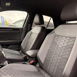 Volkswagen T-Roc T-Roc 1.5 TSI EVO2 150 Start/Stop DSG7 R-Line Edition Bo&eacute;