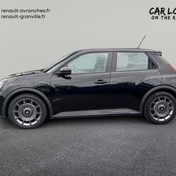 Renault R5 E-Tech Renault 5 E-Tech Electrique 120 ch autonomie urbaine Evolution Granville