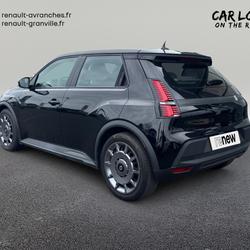 Renault R5 E-Tech Renault 5 E-Tech Electrique 120 ch autonomie urbaine Evolution Granville