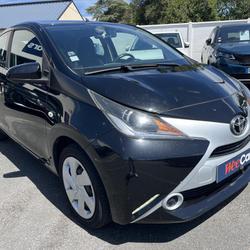 Toyota Aygo 1.0 VVT-i 69ch Stop&Start x-play 5p Bretteville-sur-Odon