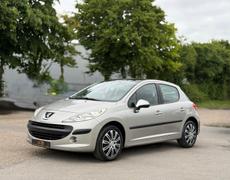 Peugeot 207 Guichen