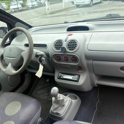Renault Twingo 1 1.2i Expression Inzinzac-Lochrist