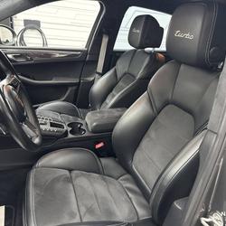 Porsche Macan Turbo 3.6 V6 440 ch Pack Performance PDK occasion - Brie-Comte-Robert - photo 2/42