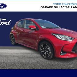 Toyota Yaris 116h Collection 5p MY22 Sallanches