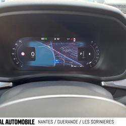 Volvo V60 B4 (197&nbsp;CH) PLUS DARK Gu&eacute;rande