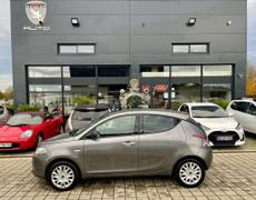 Lancia Ypsilon Nouvoitou