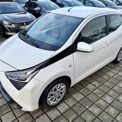 Toyota Aygo 1.0 VVT-i 72ch x-clusiv x-shift 5p MY20 Nouvoitou