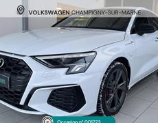Audi A3 Sportback - A3 Sportback 45 TFSIe 245 S tronic 6 Competition - 33 970 €