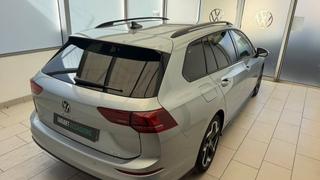 Volkswagen Golf SW  - photo 1
