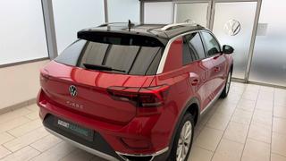 Volkswagen T-Roc  - photo 1