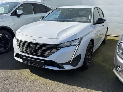 Peugeot 308 - 1.5 BLUEHDI 130CH S&S ALLURE EAT8 - 25 900 €