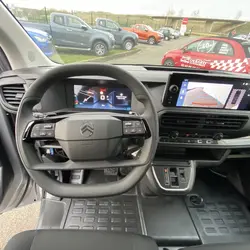 Citroen Jumpy XL 2.0 BLUEHDI 180CH S&S EAT8 Saint-L&eacute;ger-de-Lini&egrave;res