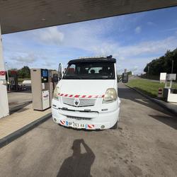 Renault Mascott D&eacute;panneuse 7 places 155ch Plestan