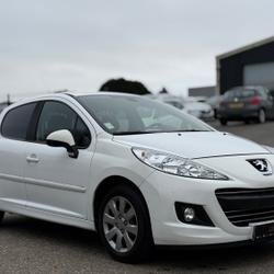 Peugeot 207 1.6 VTI 120CH PREMIUM A Guichen