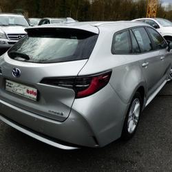 Toyota Corolla Touring Sports 122H DYNAMIC BUSINESS Mont&eacute;vrain