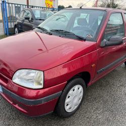 Renault Clio 1 Ph2 1.4 75CV BVA B&eacute;d&eacute;e