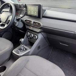 Dacia Sandero STEPWAY 1.0 TCE 90 EXPRESSION CVT BVA occasion - Montauban - photo 2/27