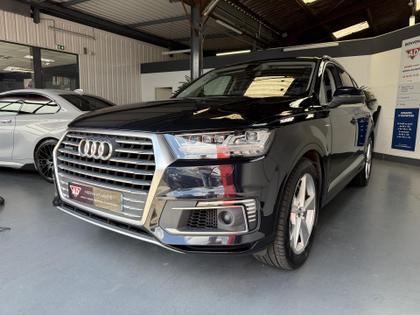 Audi Q7 - 3.0 V6 TDI Quattro e-tron 373 5pl - 29 990 €