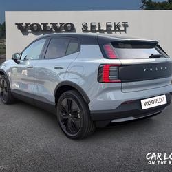 Volvo EX30 EX30 Cross Country P5 Long Range 272 ch Ultra Cesson-S&eacute;vign&eacute;