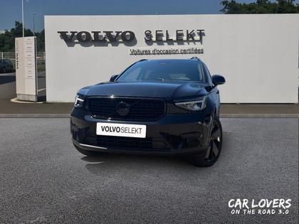 Volvo XC40 - XC40 B3 163 ch DCT7 Black Edition - 47 900 €