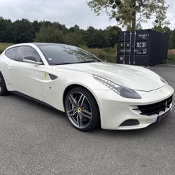 Ferrari FF V12 6.3i 660ch - *ENTRETIEN FERRARI* / pack carbone / Peinture Nacr&eacute; / TOIT PANORAMIQUEI Idron