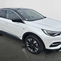 Opel Grandland X Hybrid4 300 ch AWD BVA8 - Ultimate occasion - Vernouillet - photo 3/21