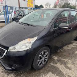 Peugeot 208 1.4 HDi 70 ACCESS B&eacute;d&eacute;e