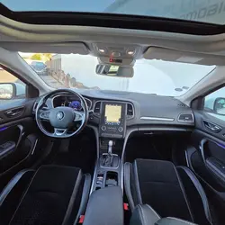 Renault Megane 4 1.3 TCE 140CH FAP INTENS EDC Saint-Lumine-de-Clisson