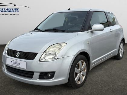 Suzuki Swift - 1.3 GLX - 3 990 €