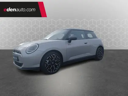 Mini Cooper - Cooper Electric SE 218 ch Favoured 3p - 40 800 €