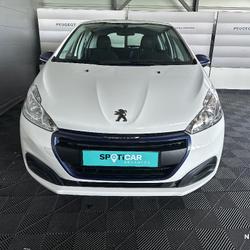Peugeot 208 208 1.2 PURETECH 68CH BVM5 LIKE Noisy-le-Grand